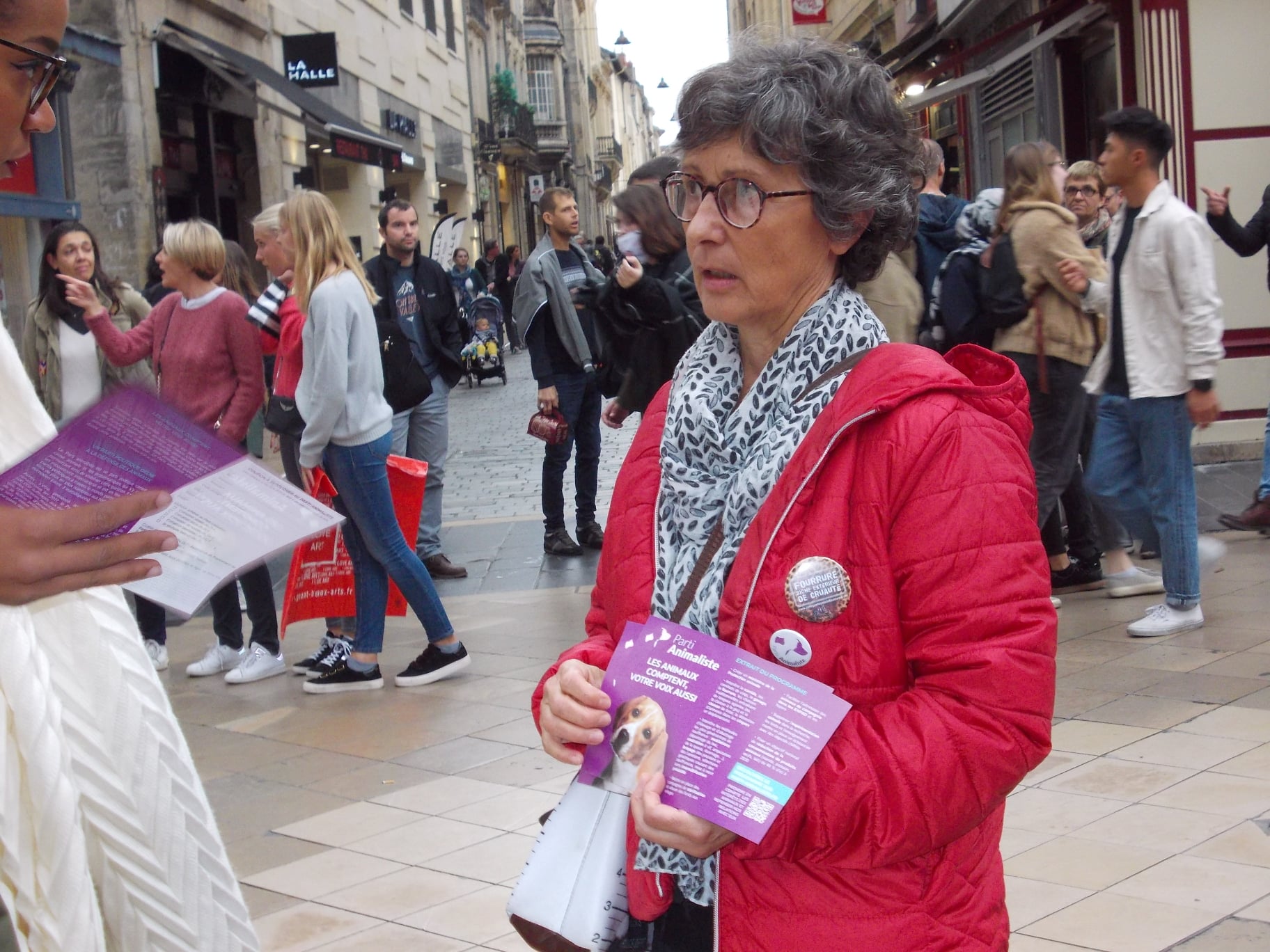 parti_animaliste_fourrure_bordeaux_2019_militants9